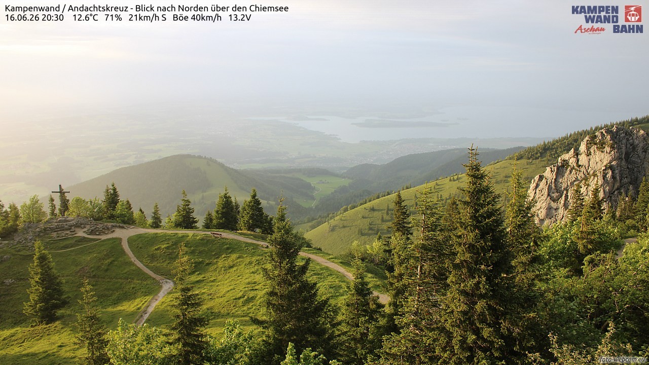 Archiv Foto Webcam Kampenwand - Blick nach Norden über den Chiemsee