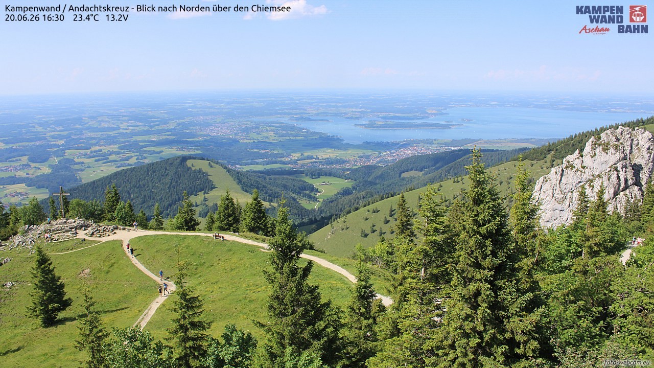 Archiv Foto Webcam Kampenwand - Blick nach Norden über den Chiemsee