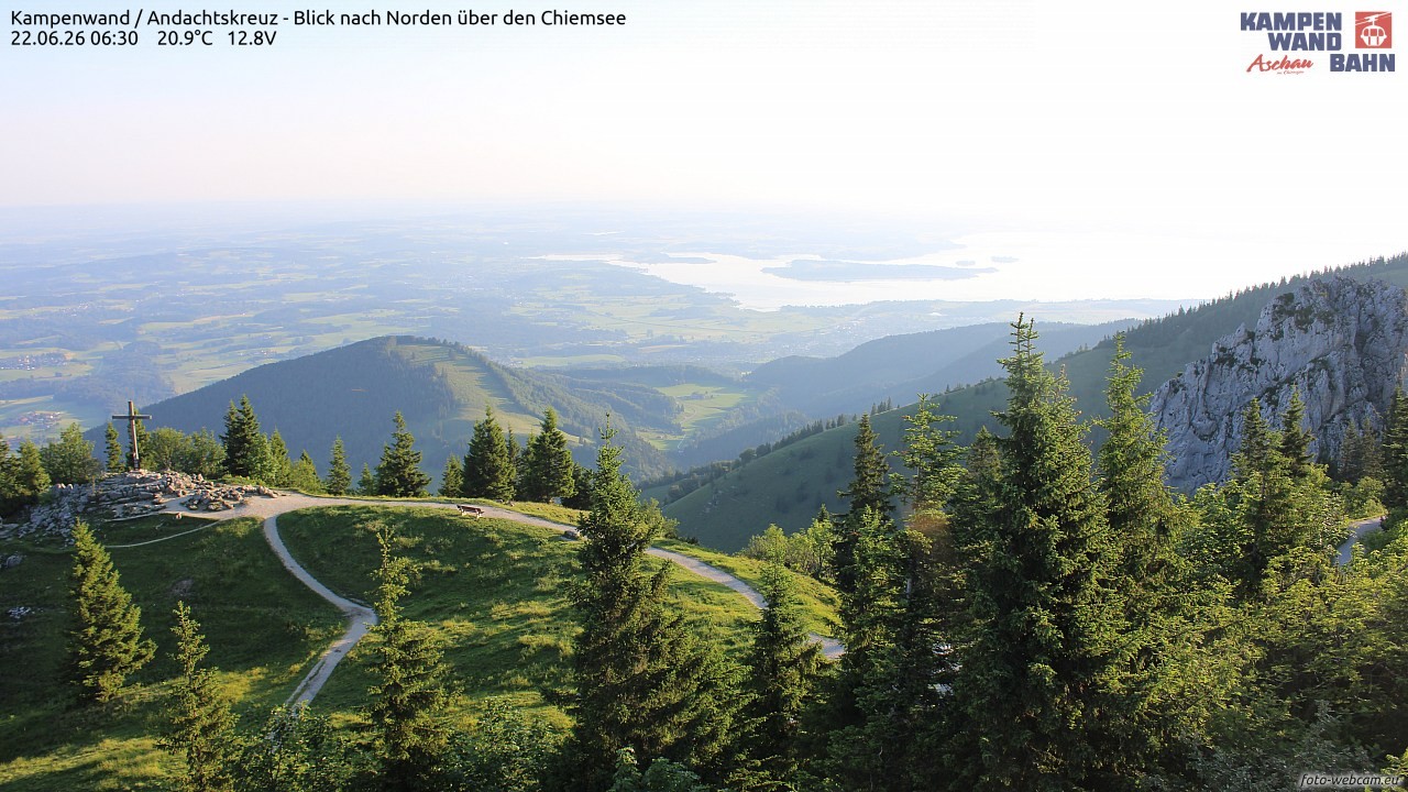 Archiv Foto Webcam Kampenwand - Blick nach Norden über den Chiemsee