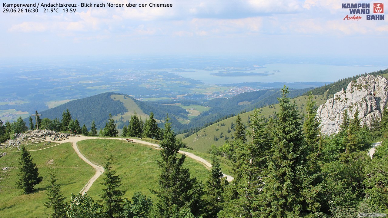 Archiv Foto Webcam Kampenwand - Blick nach Norden über den Chiemsee