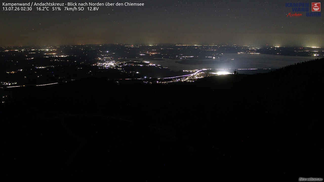 Archiv Foto Webcam Kampenwand - Blick nach Norden über den Chiemsee