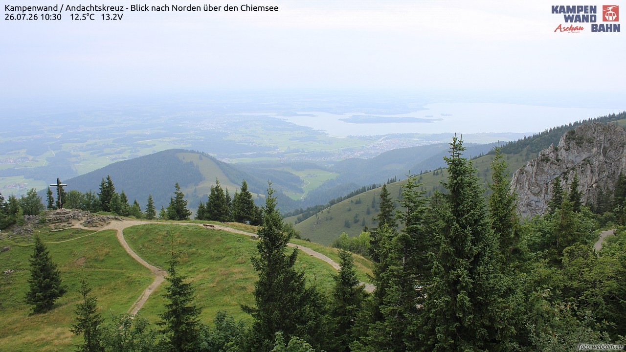 Archiv Foto Webcam Kampenwand - Blick nach Norden über den Chiemsee