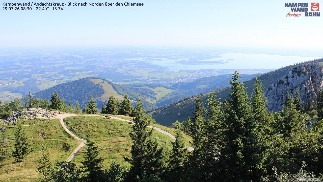 Archiv Foto Webcam Kampenwand - Blick nach Norden über den Chiemsee
