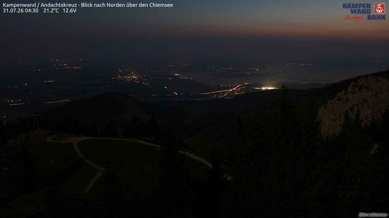 Archiv Foto Webcam Kampenwand - Blick nach Norden über den Chiemsee