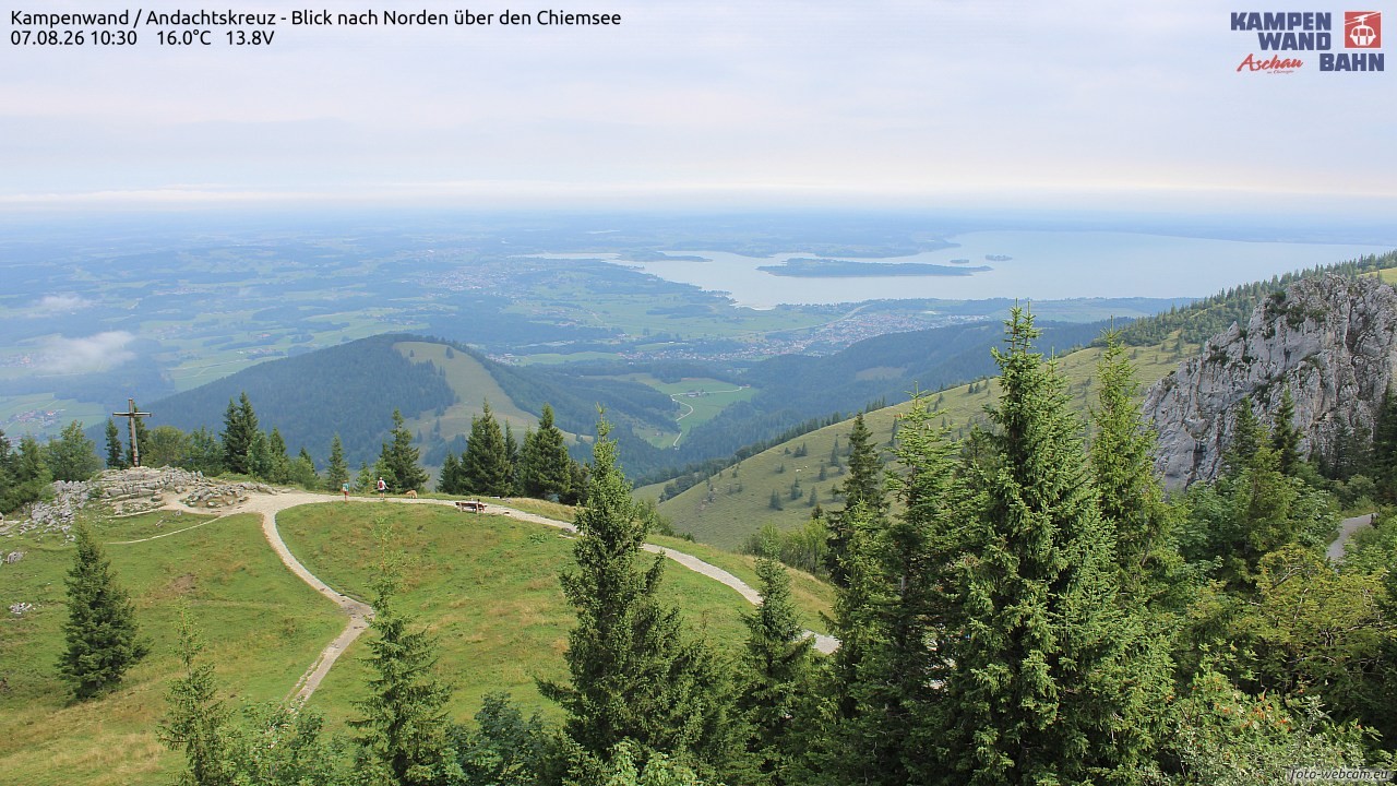 Archiv Foto Webcam Kampenwand - Blick nach Norden über den Chiemsee