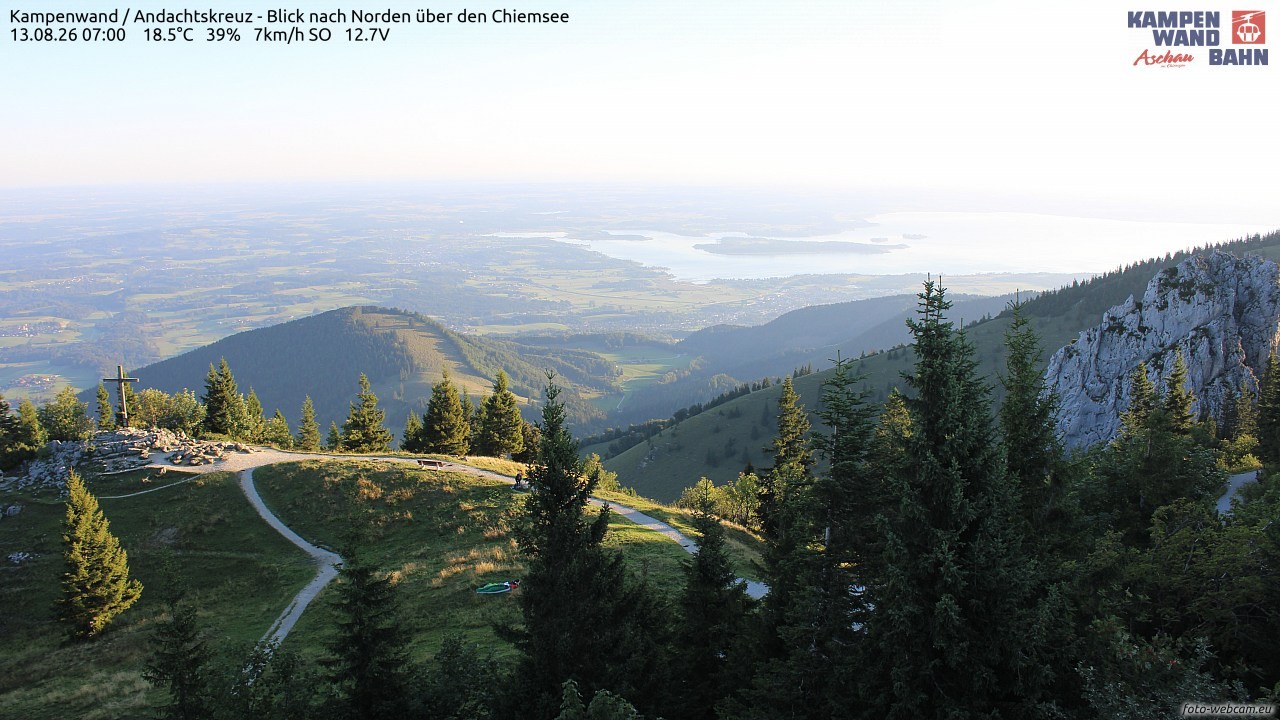 Archiv Foto Webcam Kampenwand - Blick nach Norden über den Chiemsee