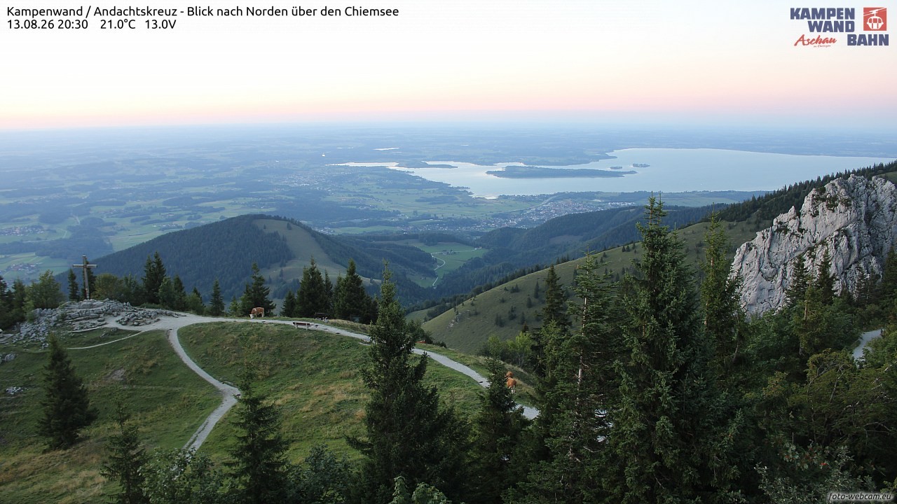 Archiv Foto Webcam Kampenwand - Blick nach Norden über den Chiemsee