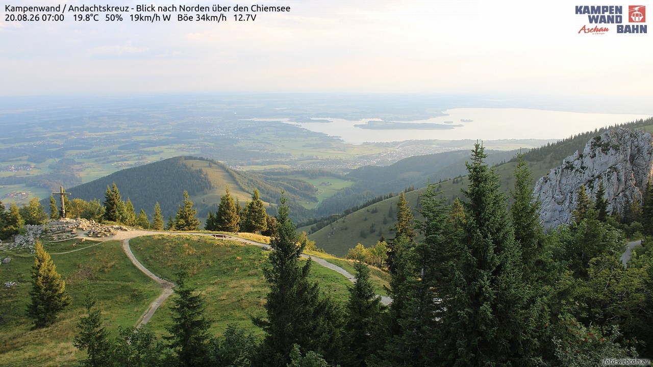 Archiv Foto Webcam Kampenwand - Blick nach Norden über den Chiemsee