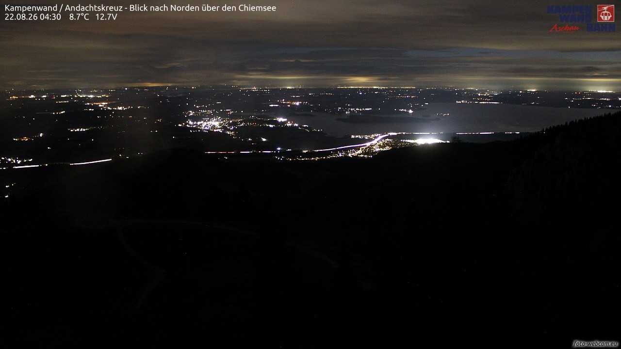 Archiv Foto Webcam Kampenwand - Blick nach Norden über den Chiemsee