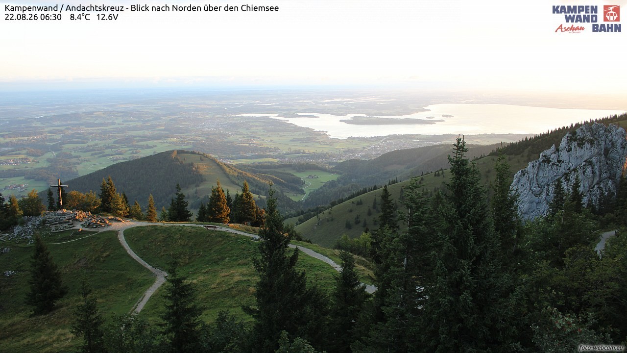 Archiv Foto Webcam Kampenwand - Blick nach Norden über den Chiemsee