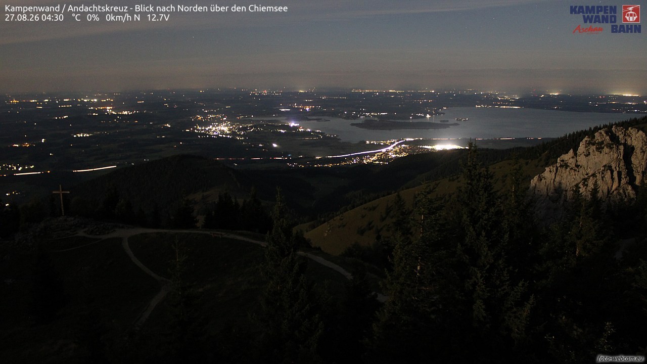 Archiv Foto Webcam Kampenwand - Blick nach Norden über den Chiemsee
