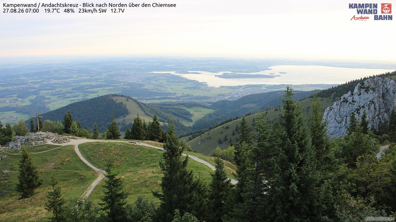 Archiv Foto Webcam Kampenwand - Blick nach Norden über den Chiemsee