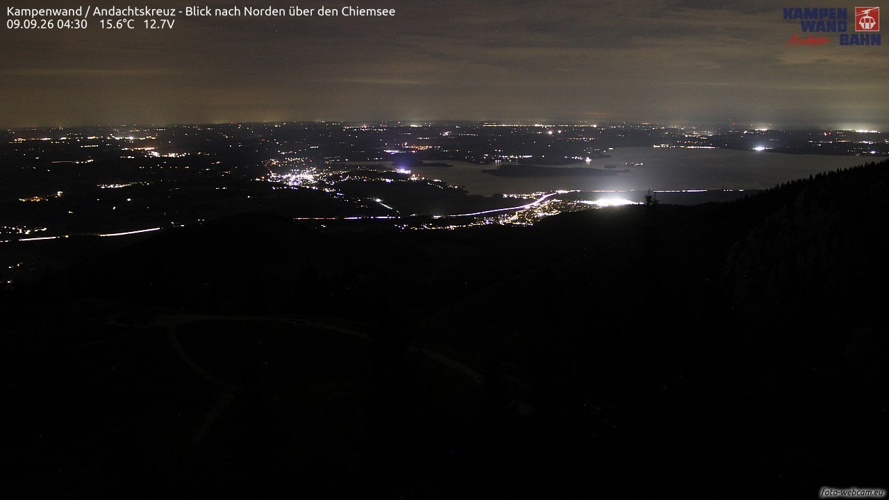 Archiv Foto Webcam Kampenwand - Blick nach Norden über den Chiemsee