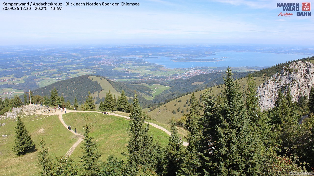 Archiv Foto Webcam Kampenwand - Blick nach Norden über den Chiemsee
