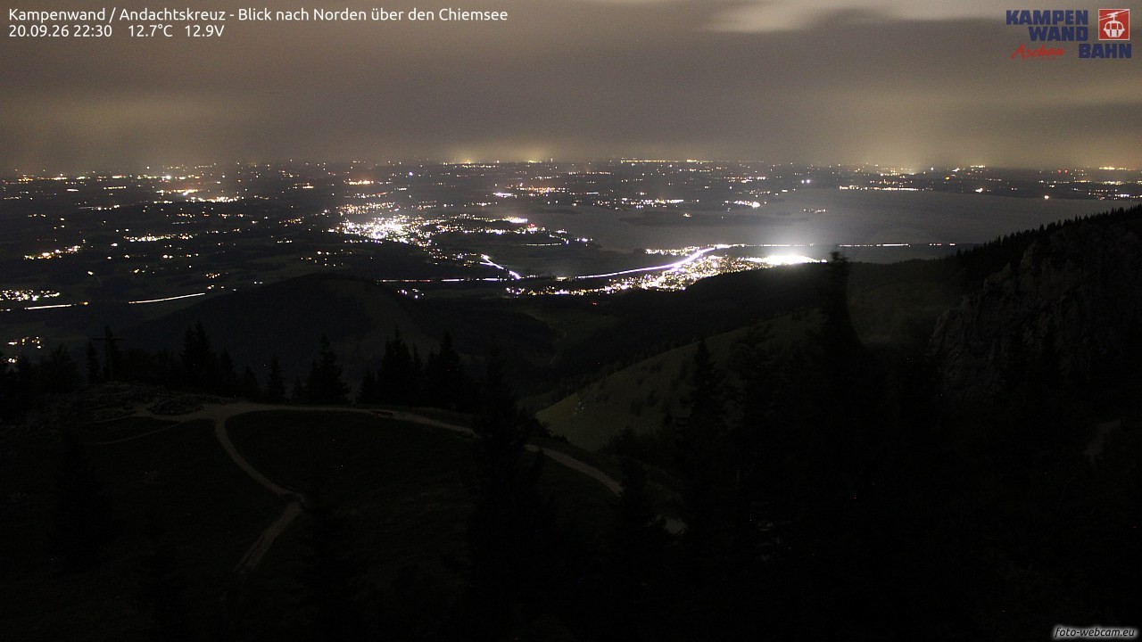 Archiv Foto Webcam Kampenwand - Blick nach Norden über den Chiemsee