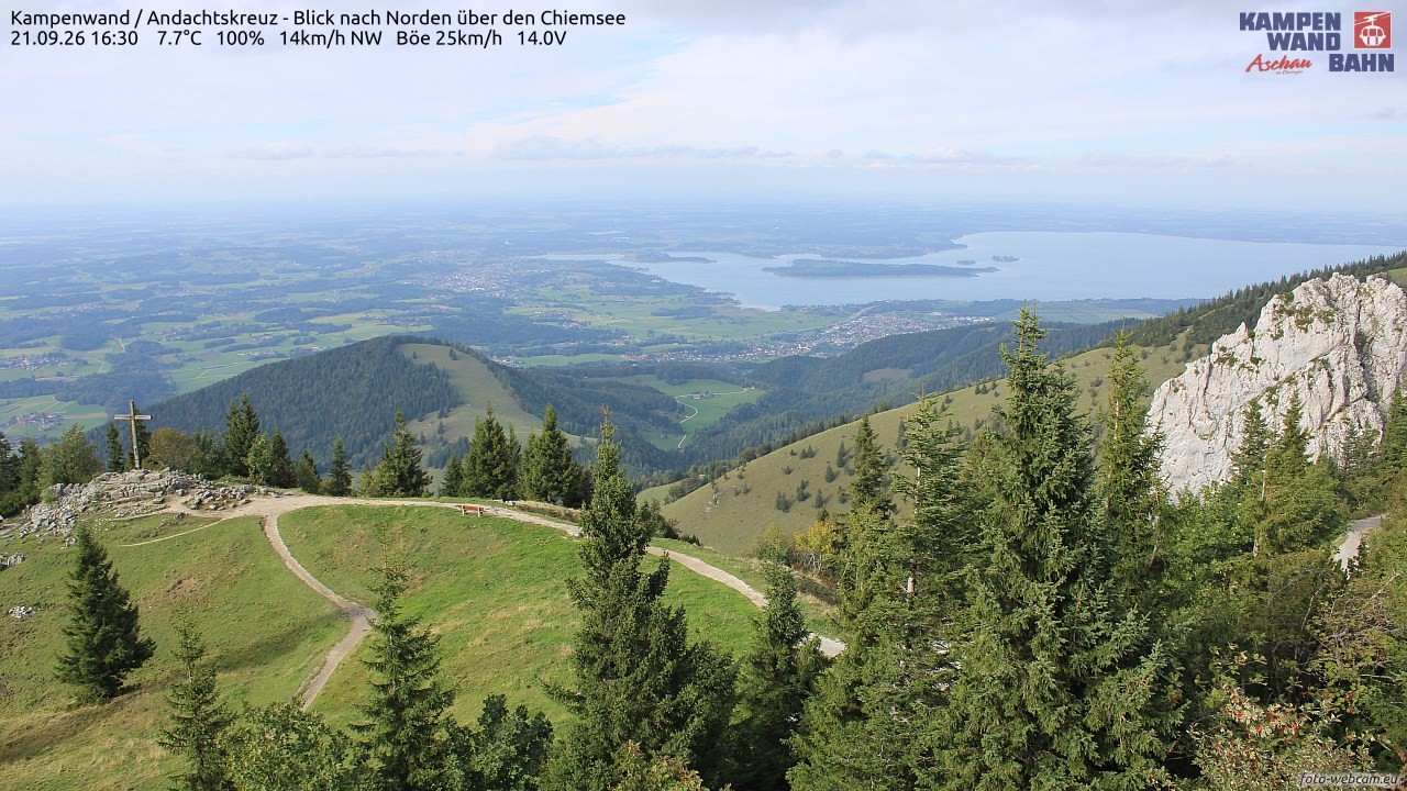 Archiv Foto Webcam Kampenwand - Blick nach Norden über den Chiemsee