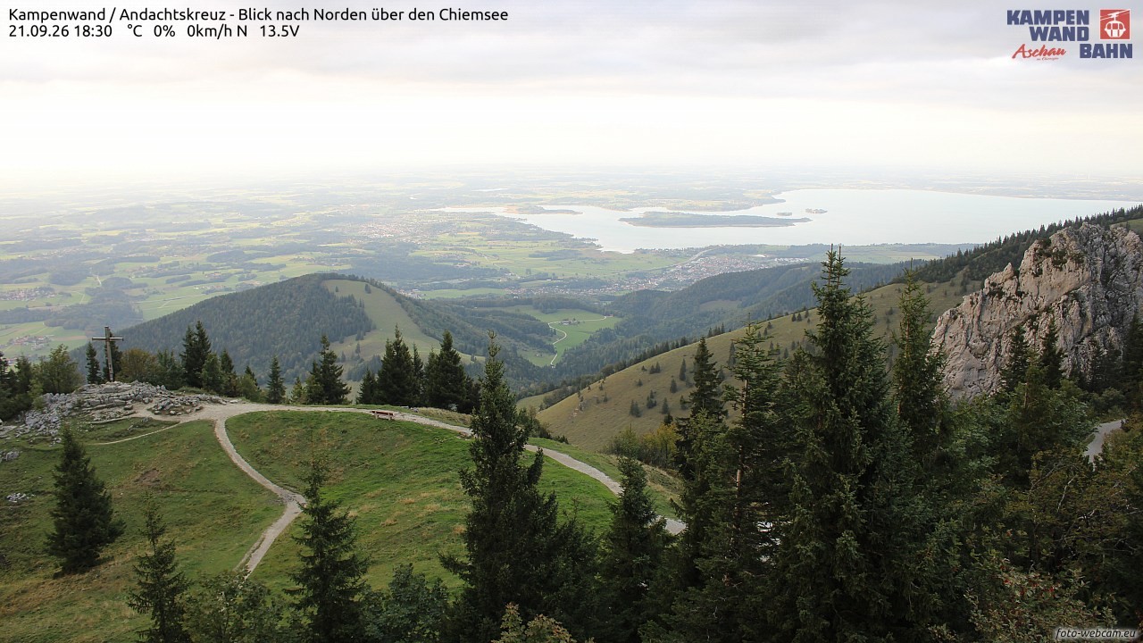 Archiv Foto Webcam Kampenwand - Blick nach Norden über den Chiemsee