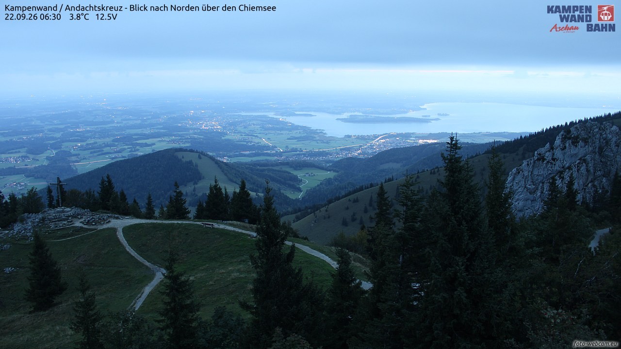 Archived image Webcam Kampenwand - View to the North