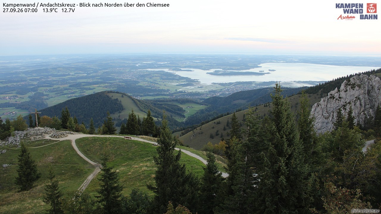 Archiv Foto Webcam Kampenwand - Blick nach Norden über den Chiemsee