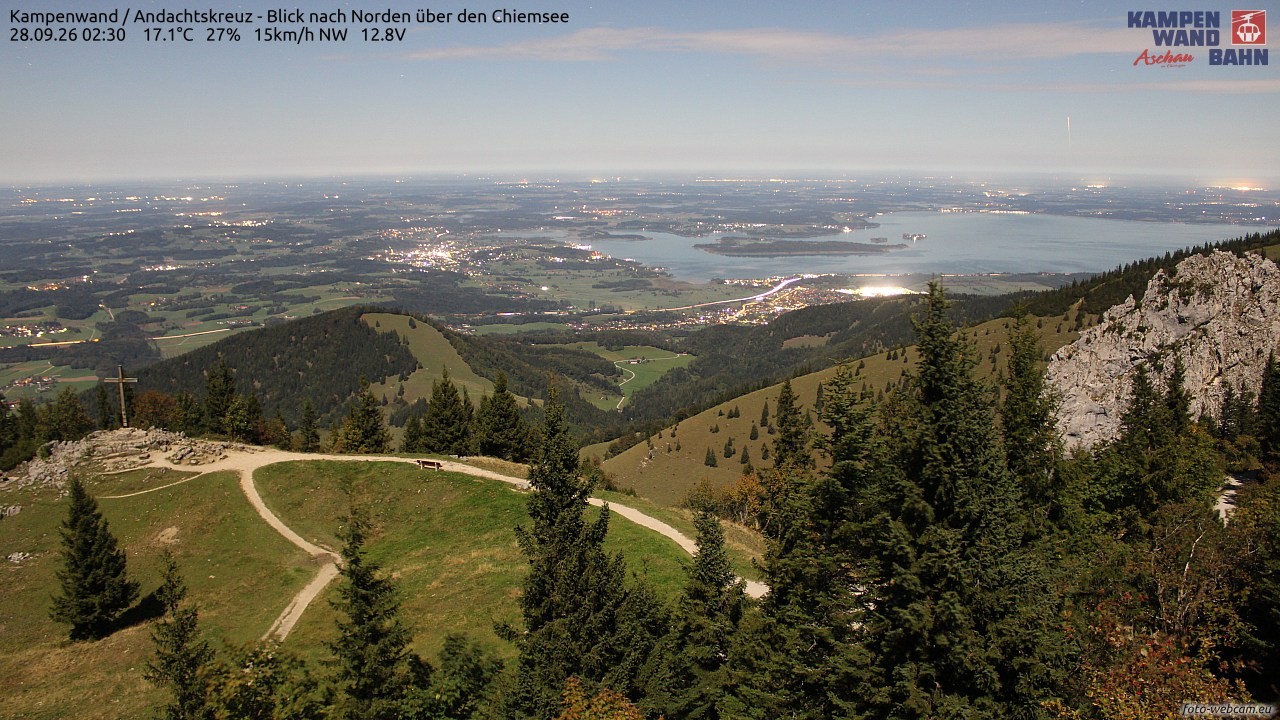 Archiv Foto Webcam Kampenwand - Blick nach Norden über den Chiemsee