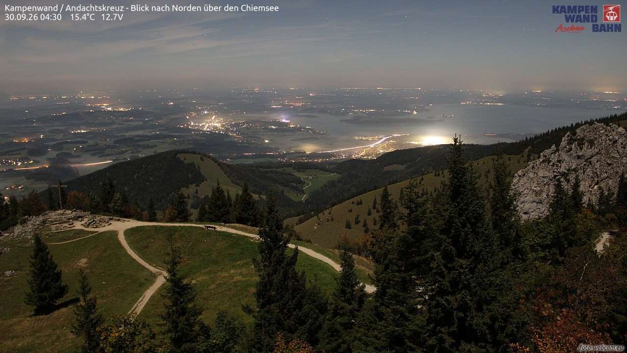 Archiv Foto Webcam Kampenwand - Blick nach Norden über den Chiemsee
