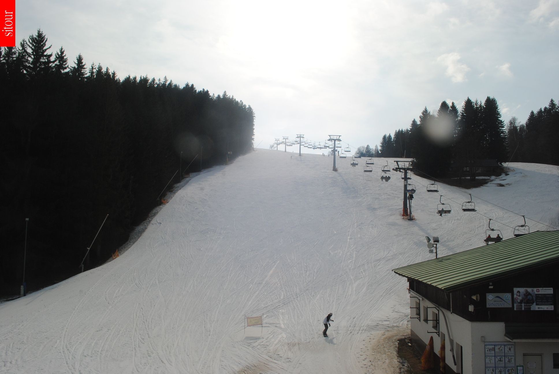 Archived image Webcam Vítkovice - Chair lift Prezidentský expres