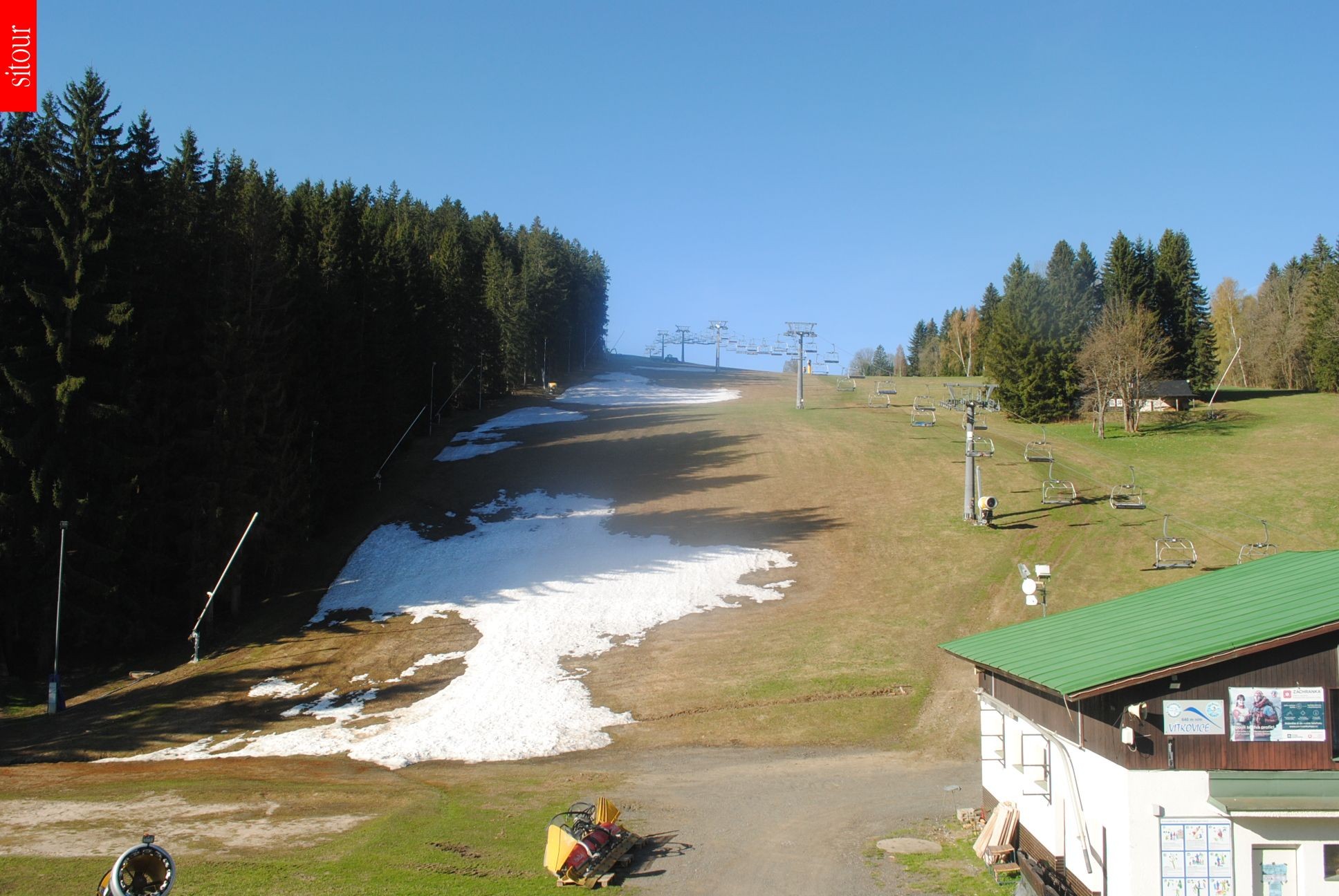 Archived image Webcam Vítkovice - Chair lift Prezidentský expres