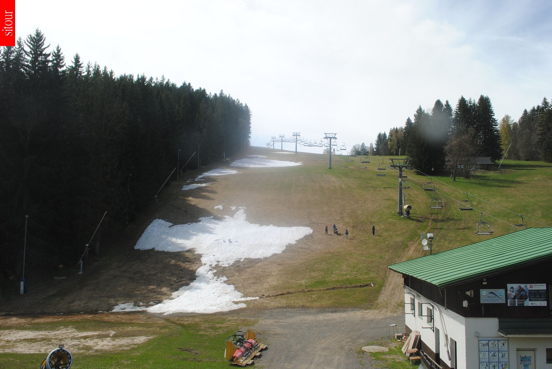 Archived image Webcam Vítkovice - Chair lift Prezidentský expres
