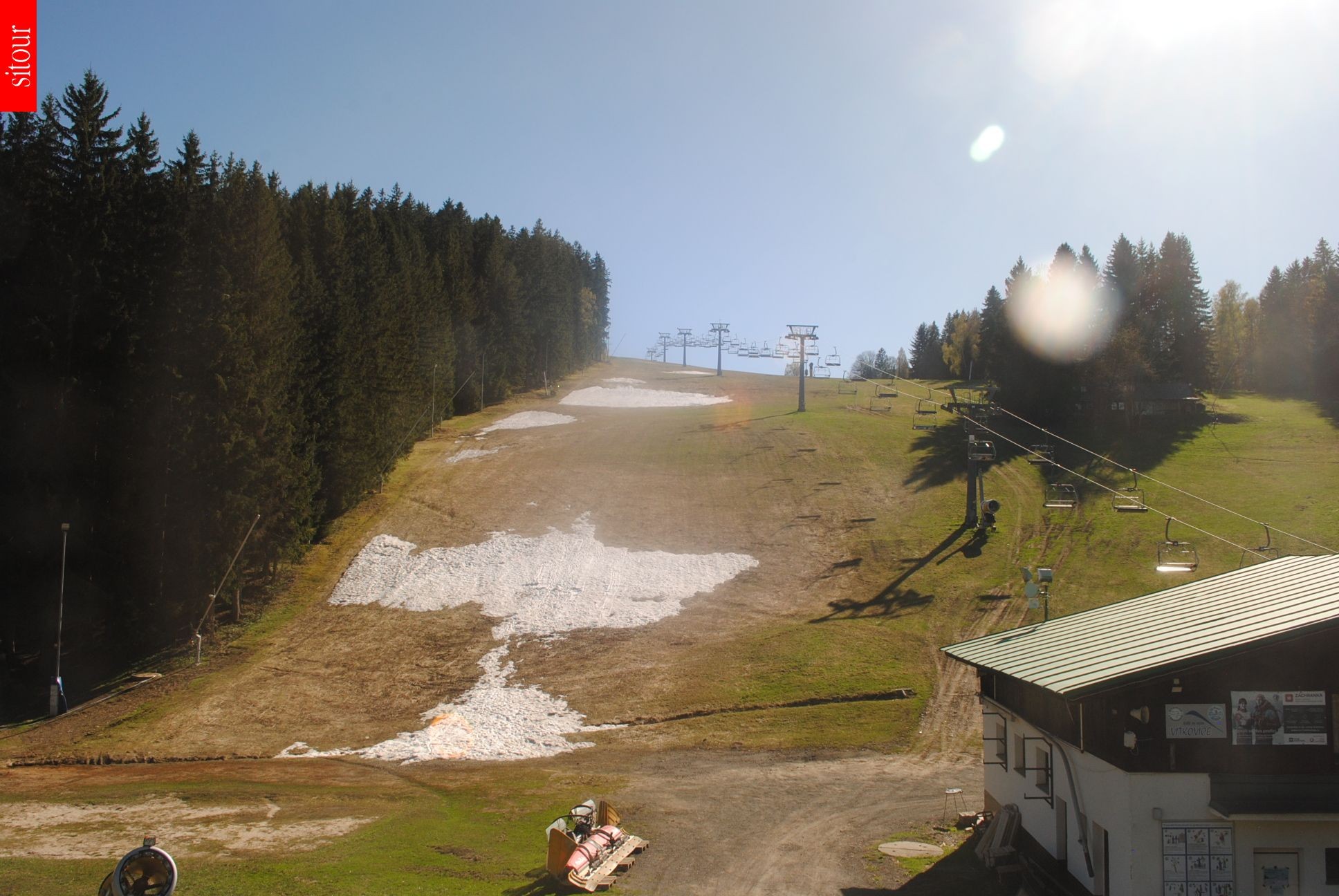 Archived image Webcam Vítkovice - Chair lift Prezidentský expres