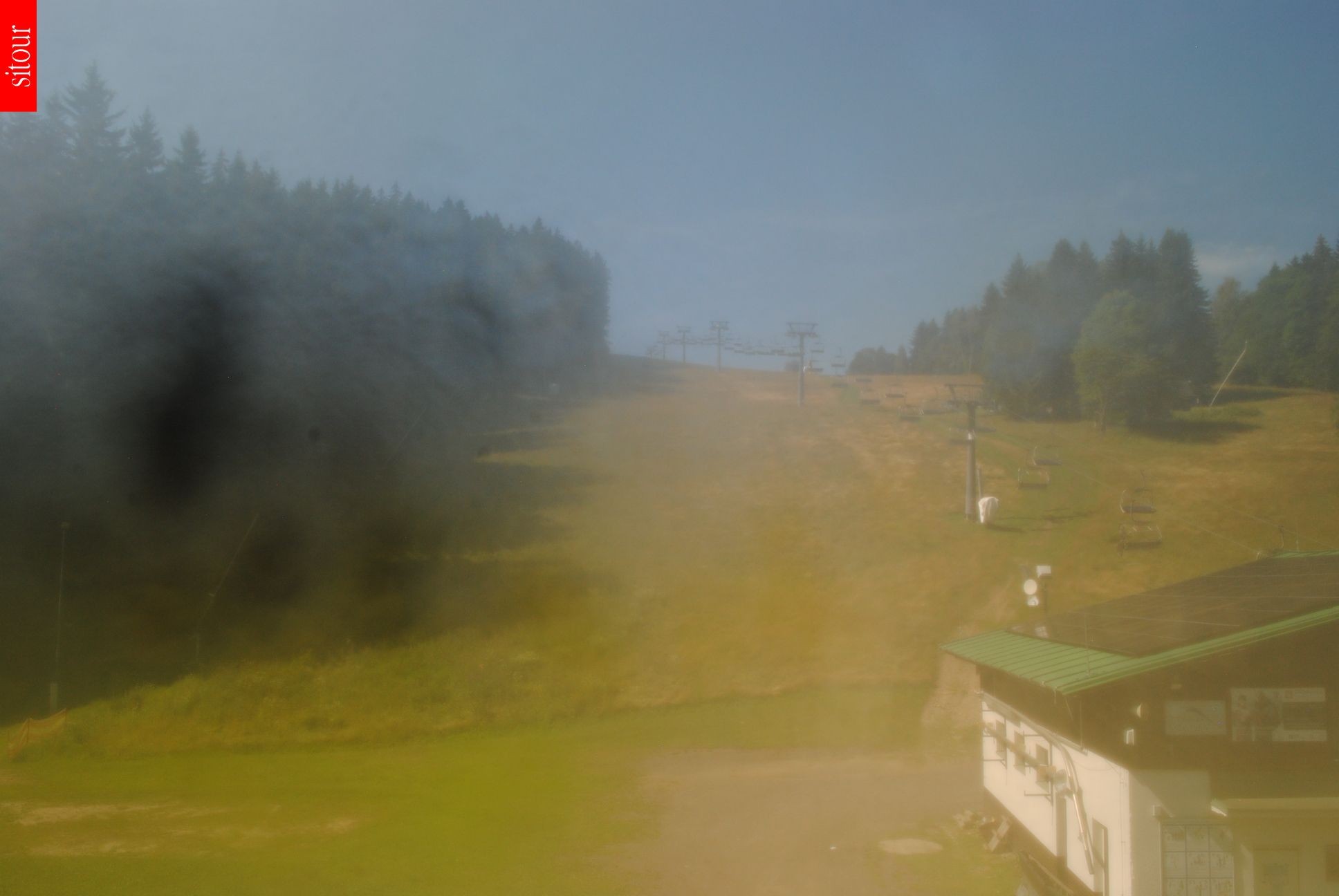 Archived image Webcam Vítkovice - Chair lift Prezidentský expres