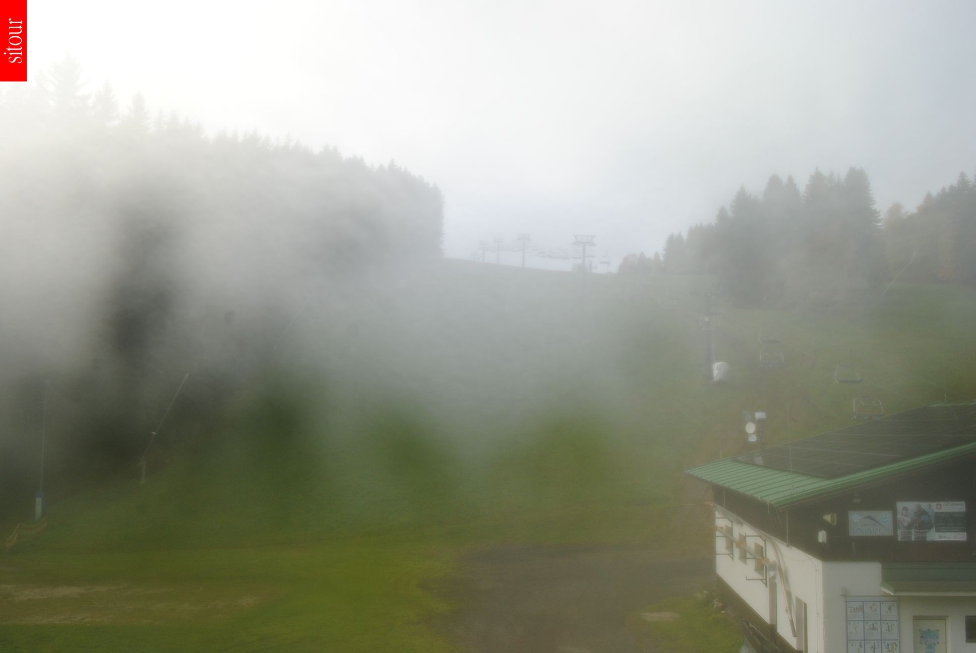 Archived image Webcam Vítkovice - Chair lift Prezidentský expres
