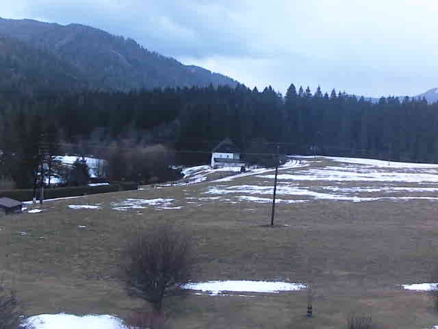Archiv Foto Webcam Tragöß Angererhof - Blick in Richtung Süden
