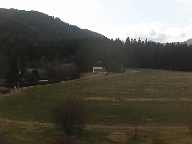 Archiv Foto Webcam Tragöß Angererhof - Blick in Richtung Süden