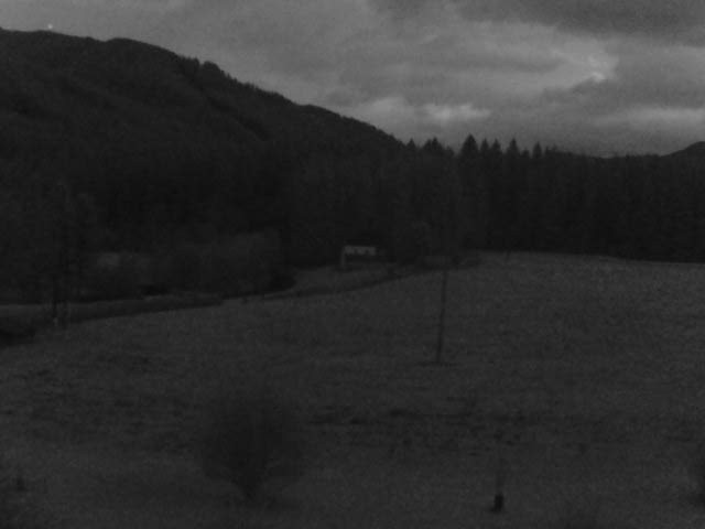 Archiv Foto Webcam Tragöß Angererhof - Blick in Richtung Süden