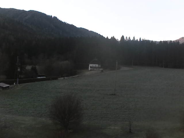 Archiv Foto Webcam Tragöß Angererhof - Blick in Richtung Süden