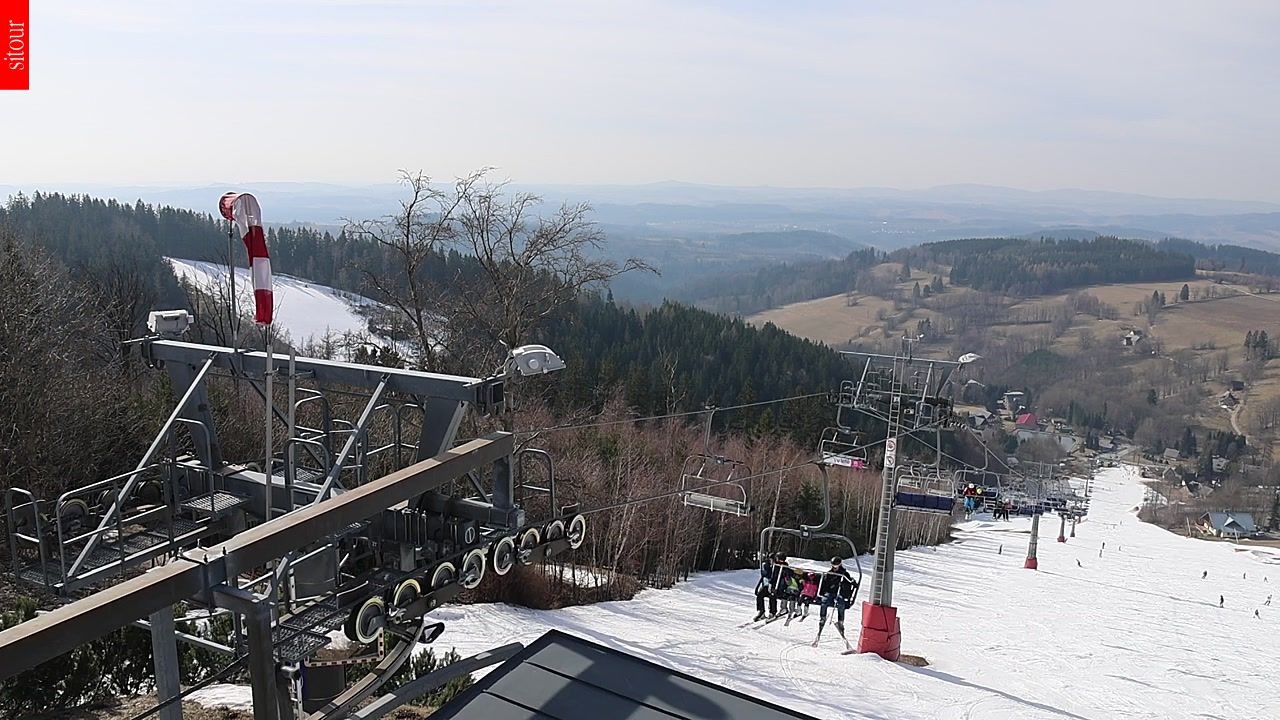 Archived image Webcam Benecko - top station chairlift Kejnos (Czech Republic)