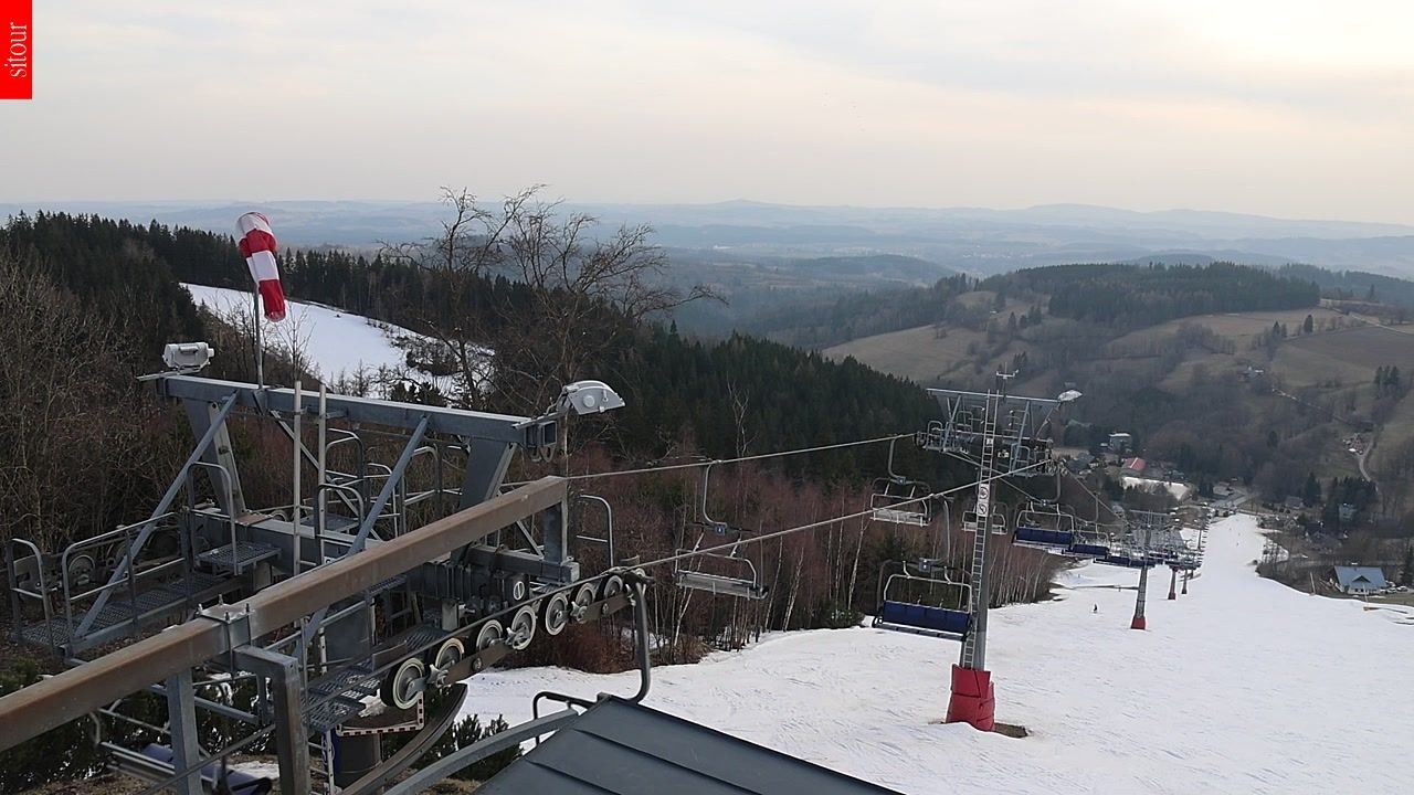 Archived image Webcam Benecko - top station chairlift Kejnos (Czech Republic)