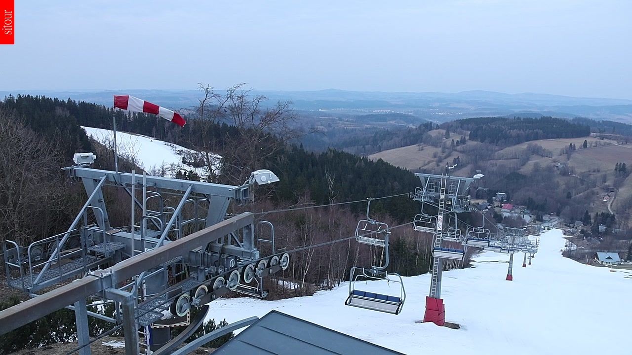 Archived image Webcam Benecko - top station chairlift Kejnos (Czech Republic)