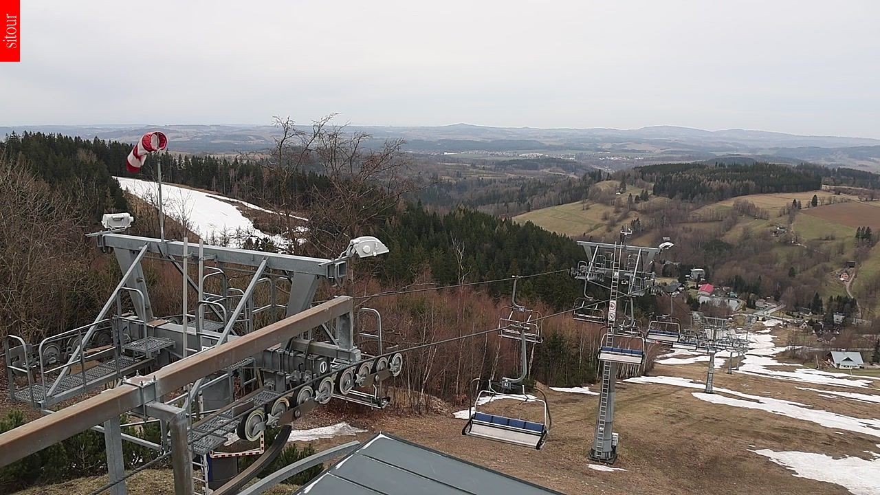 Archiv Foto Webcam Benecko - Bergstation Sessellift Kejnos (Tschechien)