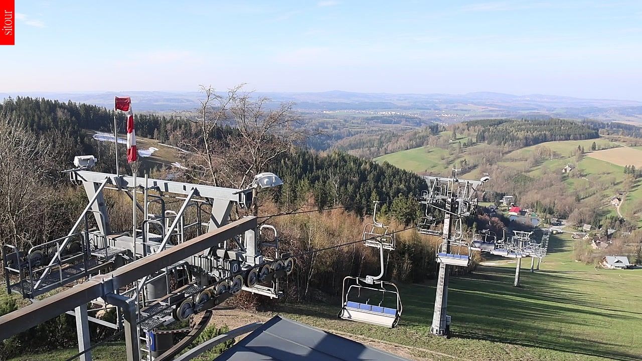 Archiv Foto Webcam Benecko - Bergstation Sessellift Kejnos (Tschechien)