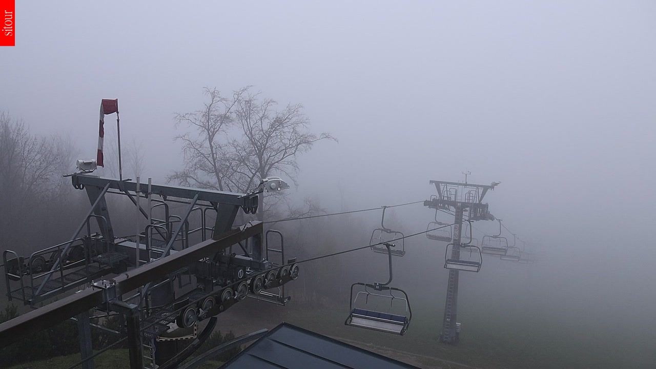 Archiv Foto Webcam Benecko - Bergstation Sessellift Kejnos (Tschechien)