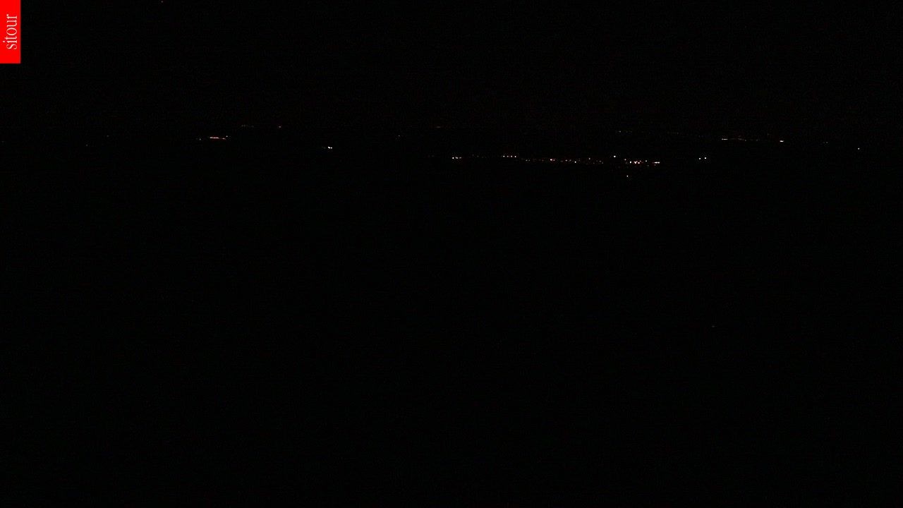 Archived image Webcam Benecko - top station chairlift Kejnos (Czech Republic)