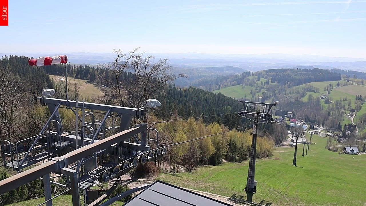 Archived image Webcam Benecko - top station chairlift Kejnos (Czech Republic)