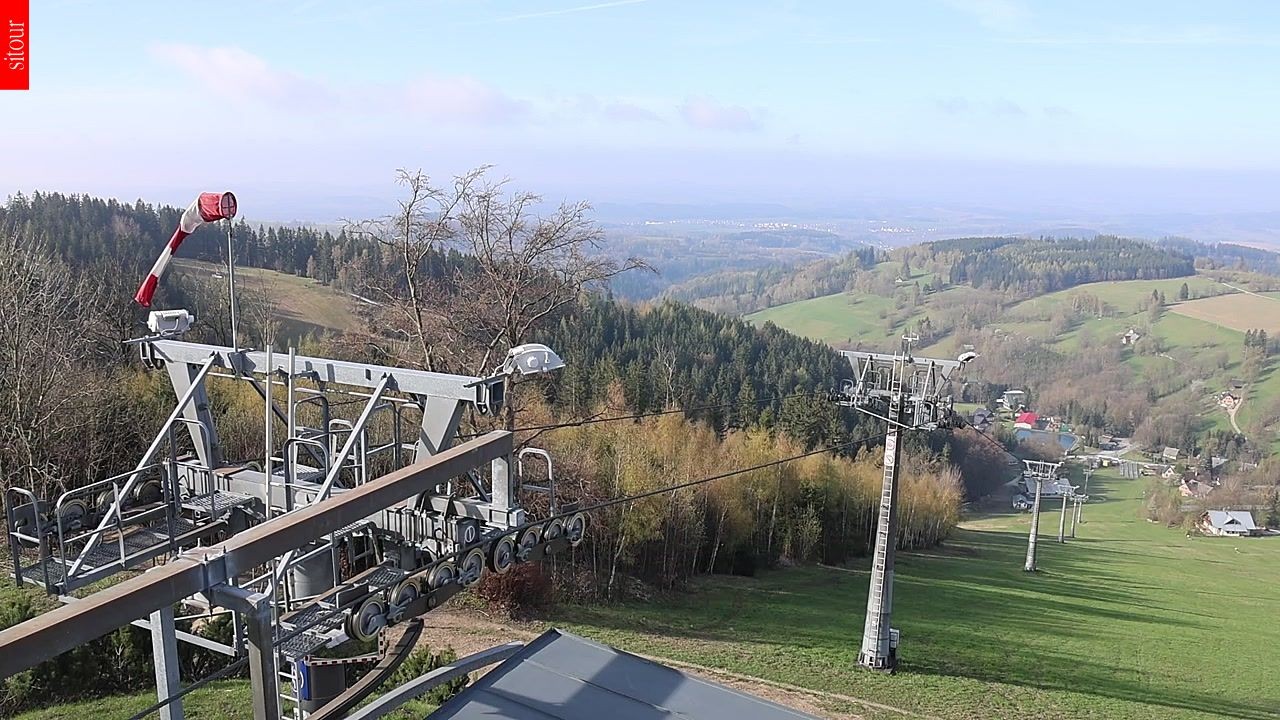 Archived image Webcam Benecko - top station chairlift Kejnos (Czech Republic)