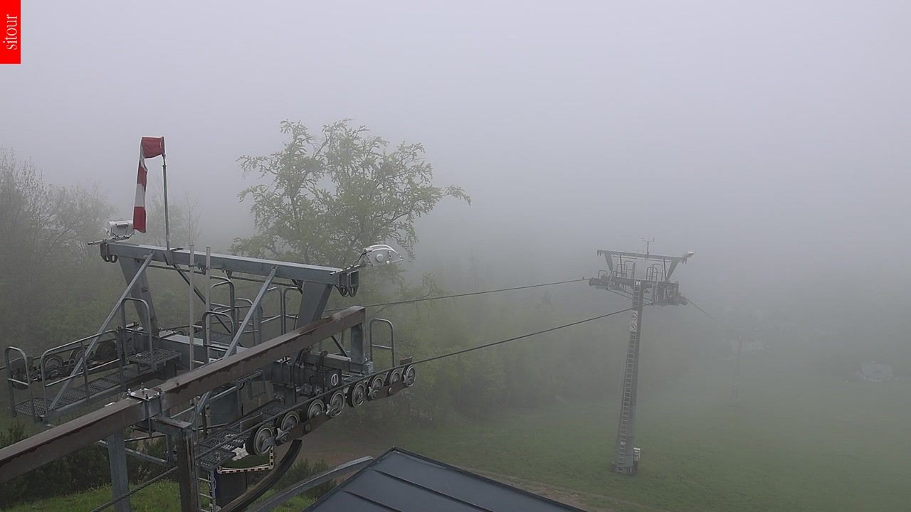Archiv Foto Webcam Benecko - Bergstation Sessellift Kejnos (Tschechien)