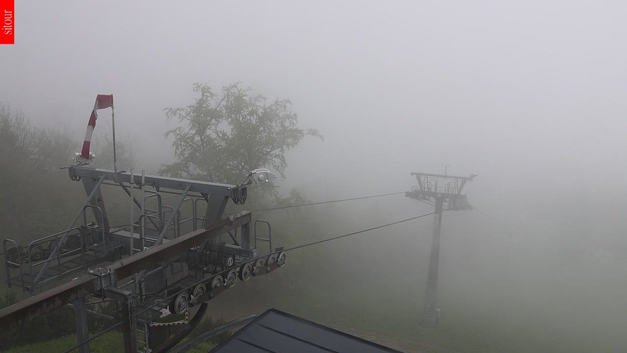 Archiv Foto Webcam Benecko - Bergstation Sessellift Kejnos (Tschechien)