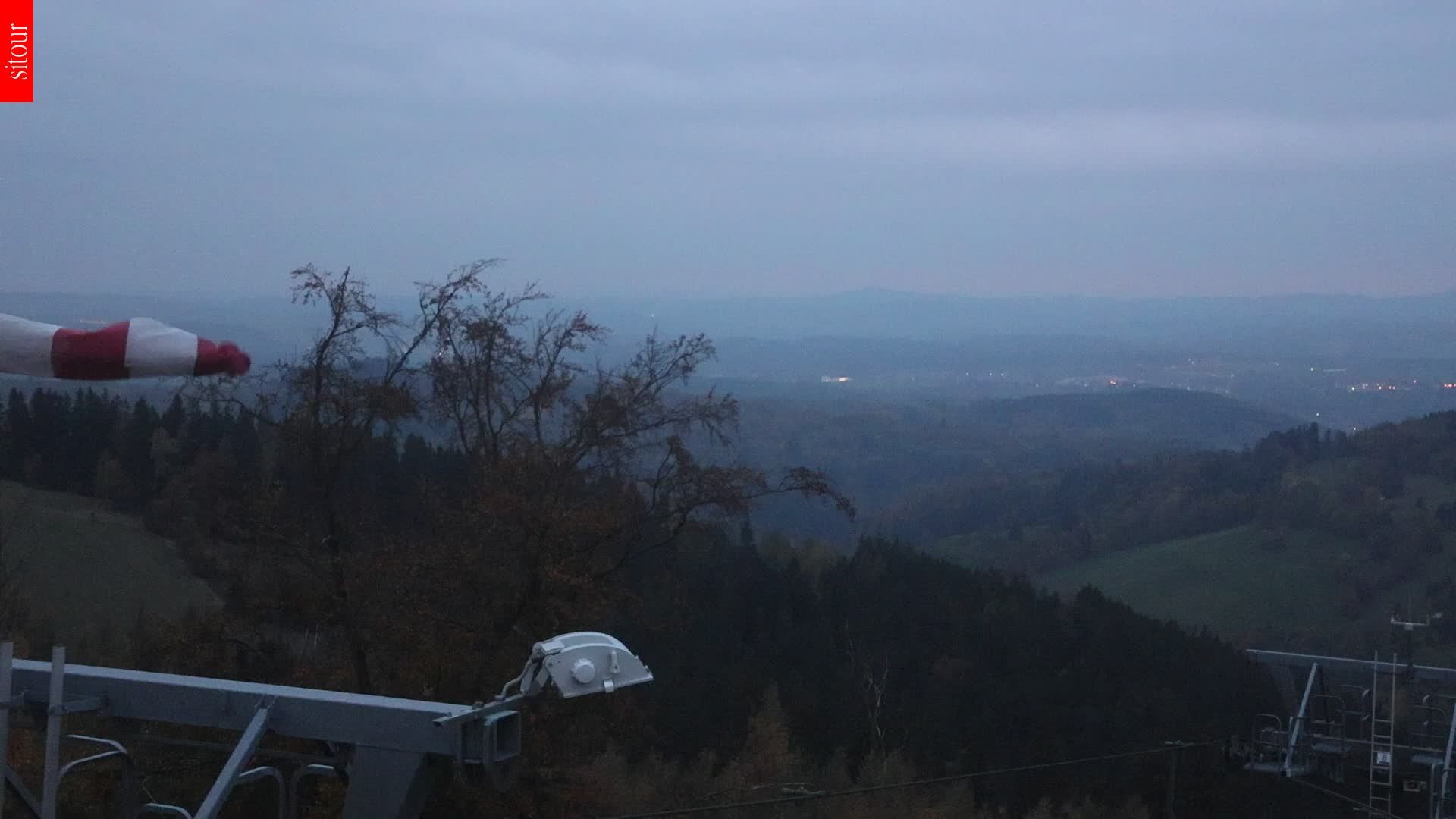 Archiv Foto Webcam Benecko - Bergstation Sessellift Kejnos (Tschechien)