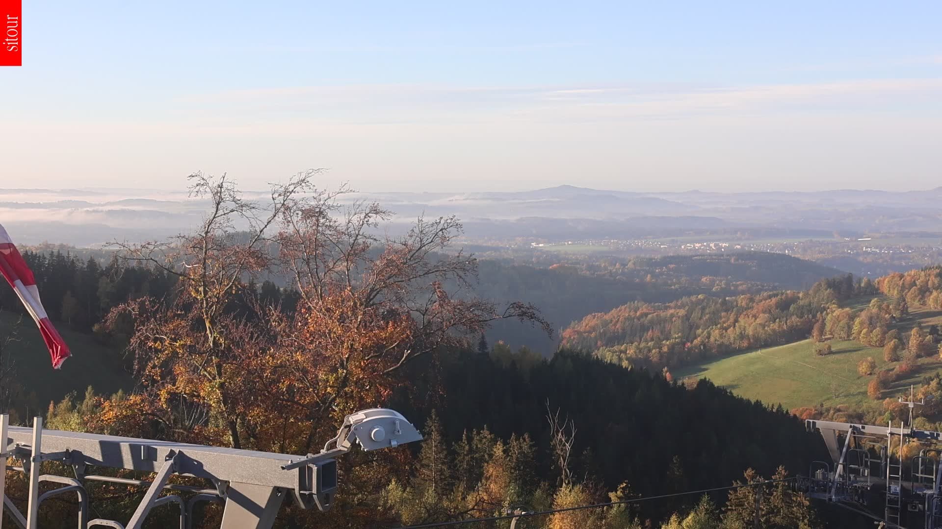 Archived image Webcam Benecko - top station chairlift Kejnos (Czech Republic)