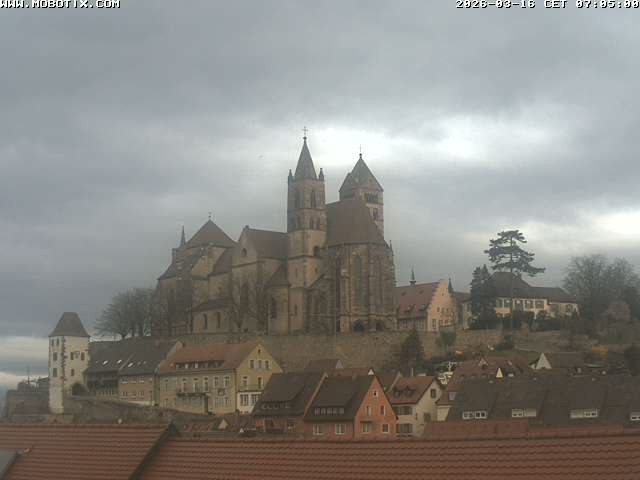Archived image Webcam Breisach St. Stephansmünster