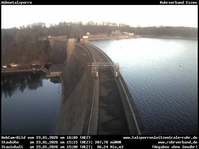 Archiv Foto Webcam Sperrmauer mit Blick auf den Möhnesee in Günne